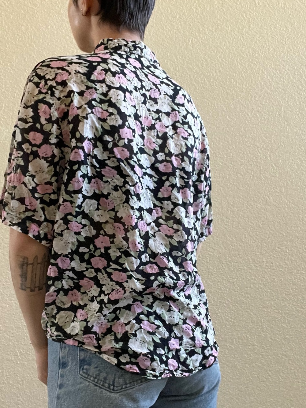Vintage 80s 90s Floral silk gauze button up blouse Black Pink & Cream Flowers - Picture 4 of 6